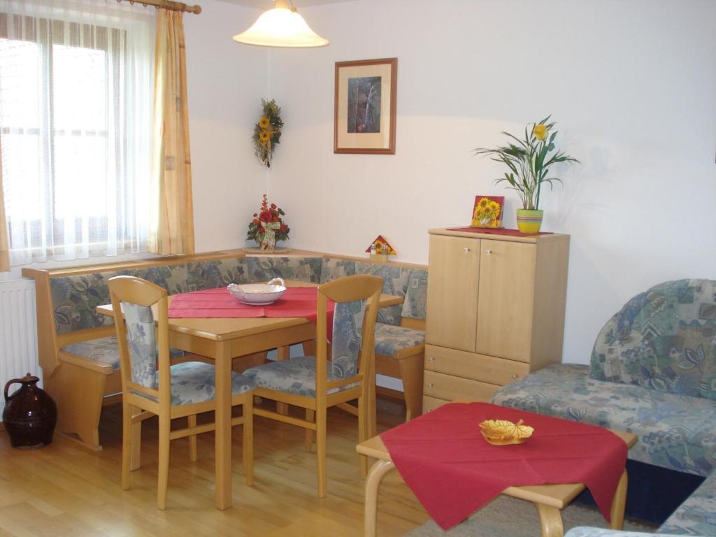Maxgut Apartment *